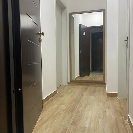 Alex Lungo Mare Vlorë