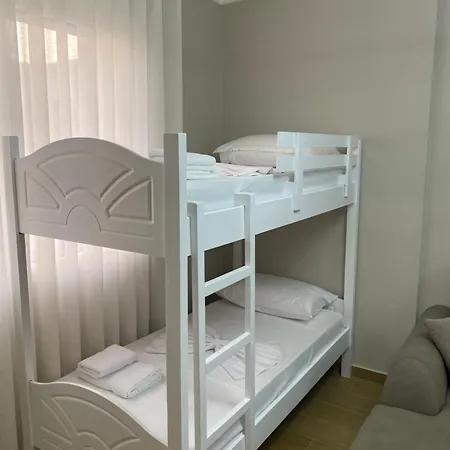 公寓 Alex Lungo Mare Vlorë