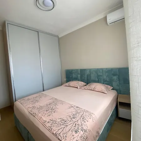 Alex Lungo Mare Lägenhet